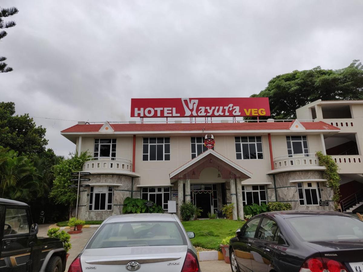 Hotel Mayura Nelligere Exterior foto